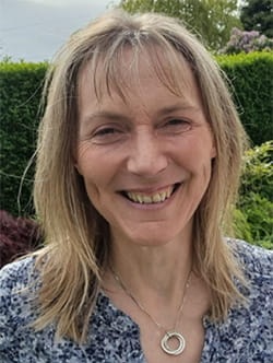 Angela Tregear Headshot